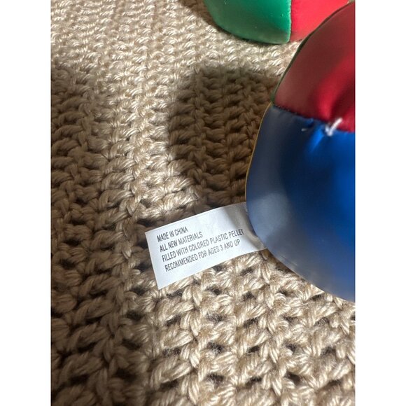 Set Of 3 Multicolor Juggling Balls Filled With Colored Plastic Pellets - Picture 5 of 5